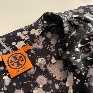 Tory Burch Silk Zipper Front Flutter Shoulder Blouse - Sz 6